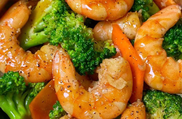 夏天闷热食欲差，适合多吃八道荤素菜，提升食欲，增强体质身体棒