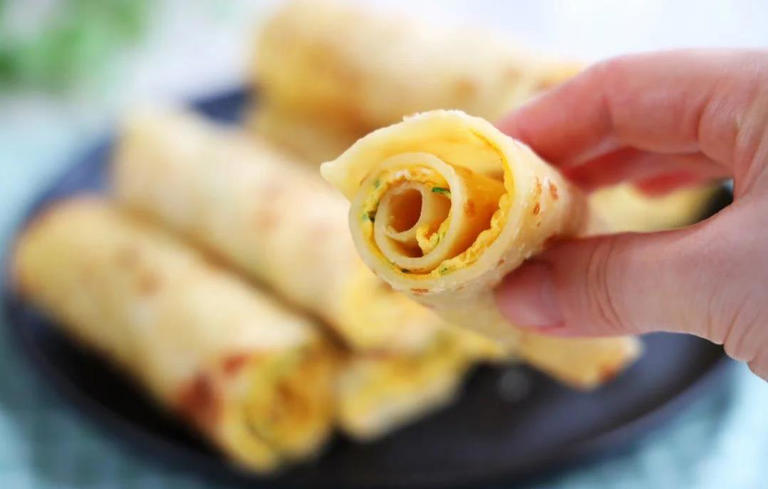 10分钟出锅早餐饼，完胜油条手抓饼，你家也能轻松做！