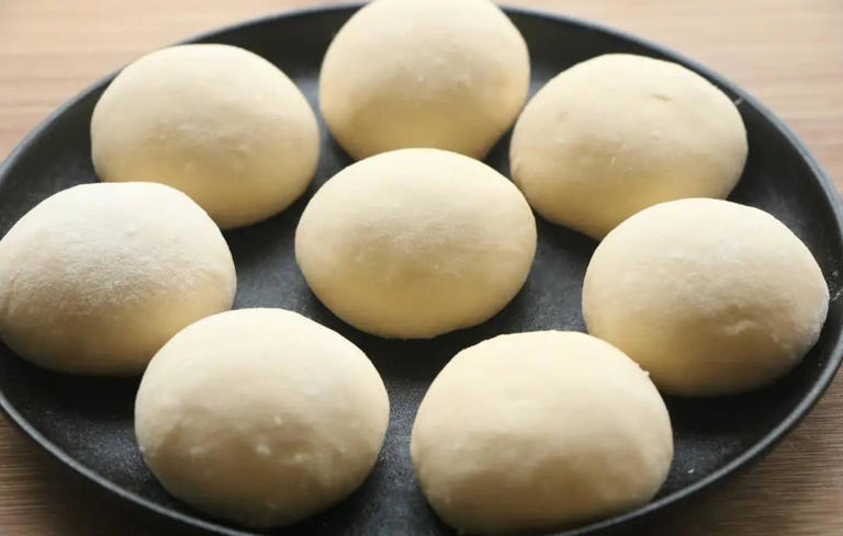 10分钟出锅早餐饼，完胜油条手抓饼，你家也能轻松做！