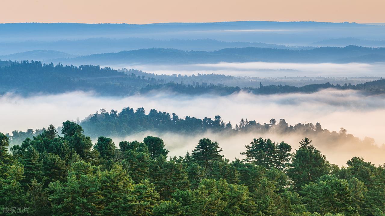 夏季均温20℃，暑期适合去的8个旅行地，七八月风景绝佳