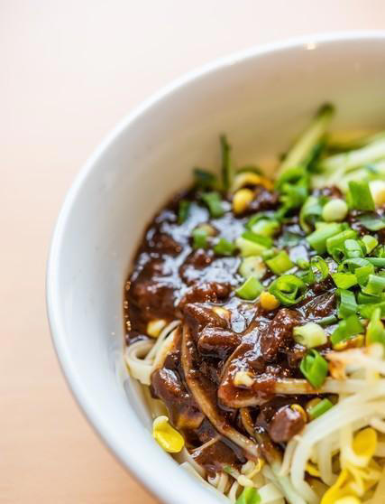 中国最有名的十种面条，我吃过八种，太香了