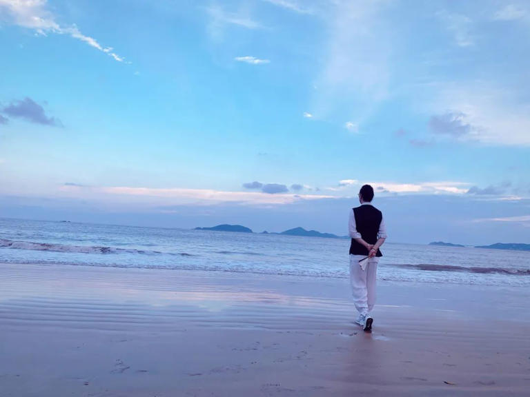 当你读懂《贫穷的本质》，离钱就很近了