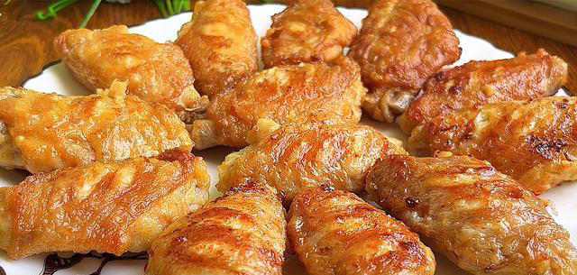 这才是鸡中翅简单又好吃的做法，不油炸不焖煮，一周能吃上5回