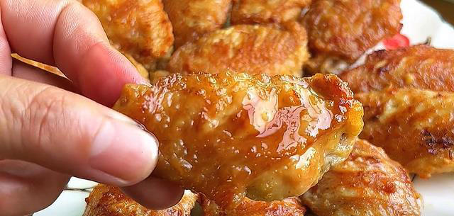 这才是鸡中翅简单又好吃的做法，不油炸不焖煮，一周能吃上5回