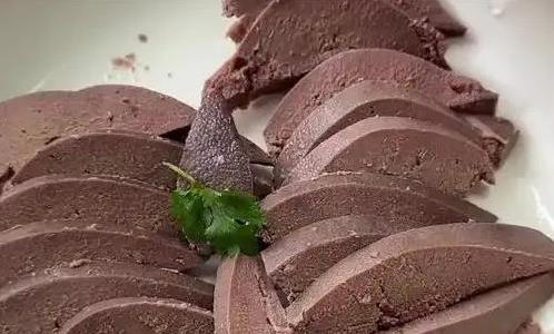 每周吃两次猪肝，脸色暗黄全改善，你还在嫌它腥？