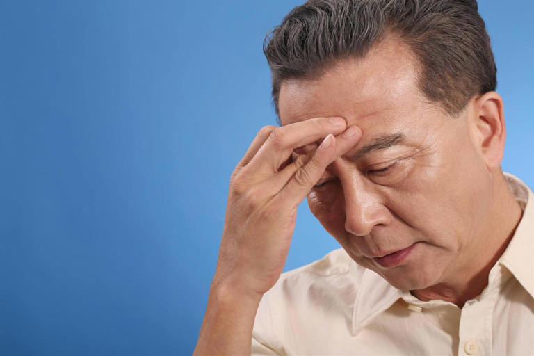 夫妻车内开空调睡觉身亡？提醒：开外循环或窗缝也不是绝对安全！