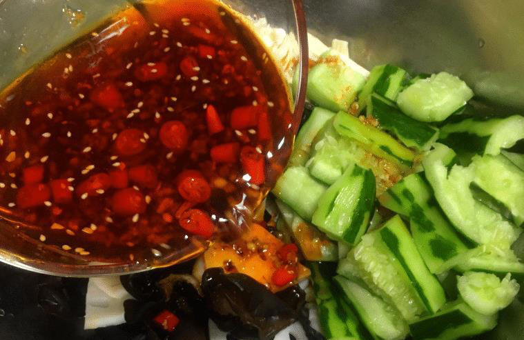 夏天，建议多吃3种“植物肉”，蛋白质极高，营养又解馋，好消化