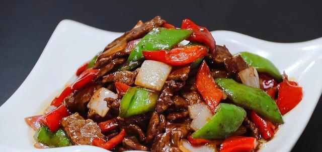 在家不会炒牛肉？推荐4种炒牛肉，这一步很关键，炒出来嫩滑爽口
