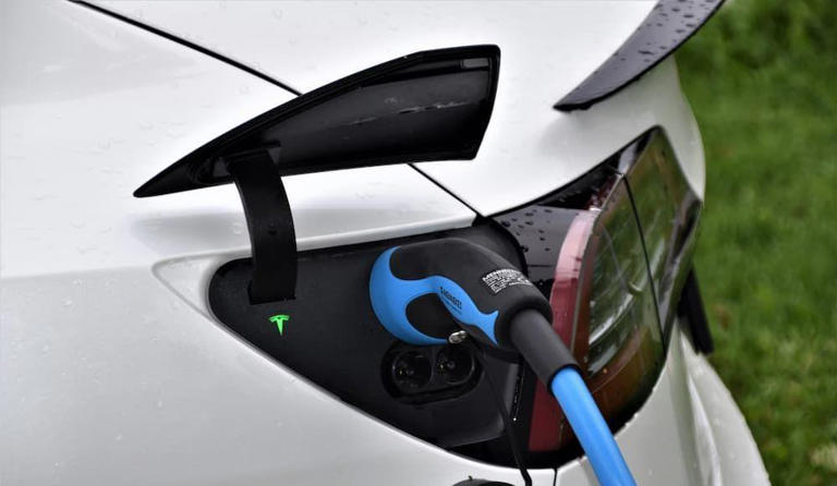 电动车电池寿命有多长？研究证实20年关键在充电和防衰退方式