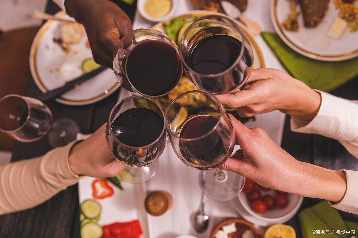 男人们或爱聊的八个话题，你感兴趣几个？