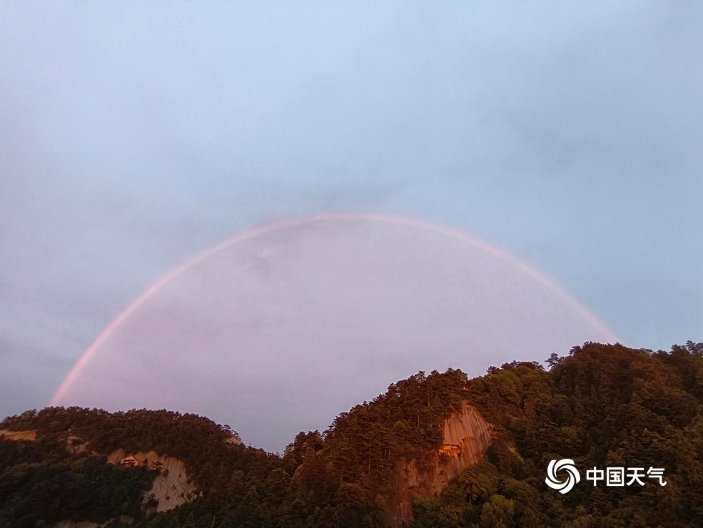 ‌中老年人养生酒配方