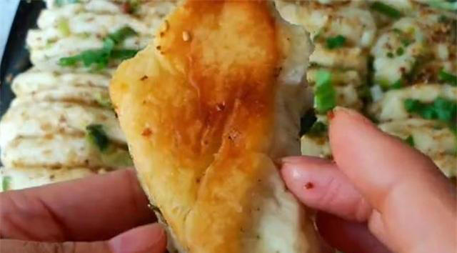 早餐换换新花样，试试这个15分钟就出锅的懒人早餐，全家人都爱吃