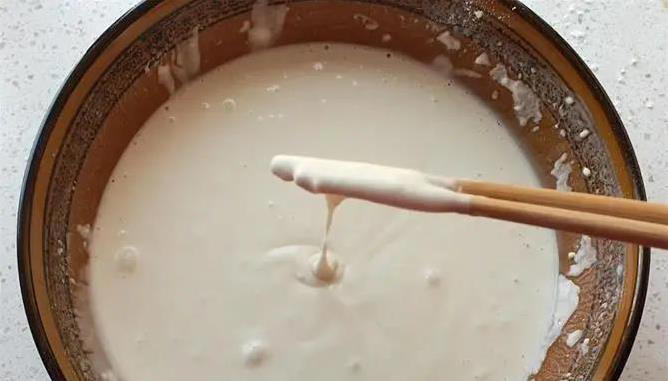 10分钟早餐饼，筷子一搅外酥里软，比油条还香！