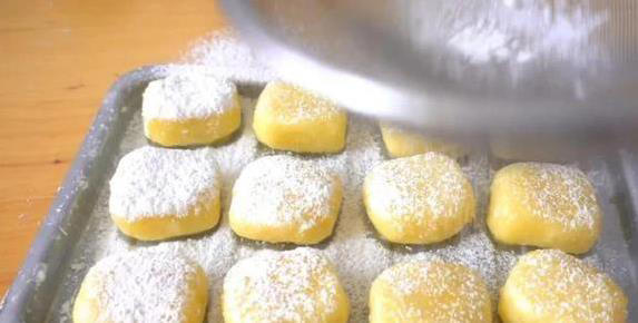 外酥里嫩媲美薯饼，无油健康做法揭秘，你家也能做！