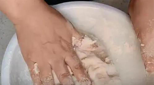 简单食材变美食，油炸糕外酥里嫩，你家也能一学就成？