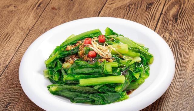 经常吃肉和完全不吃肉，哪个更健康？答案没那么简单！