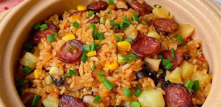 一碗米饭加点菜，电饭锅搞定全家饭，懒人最爱省事神器？