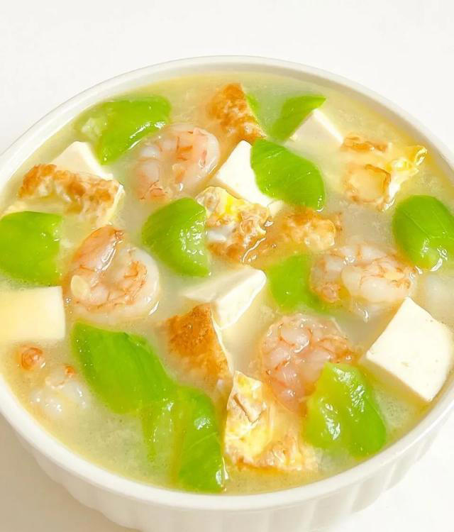 失眠多是“肝火旺”，建议多吃这8个菜，养肝下火，有助于睡眠