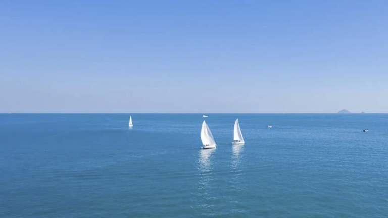 暑假游玩必去的6个地方，一定要收藏好，总有一个远方适合你！