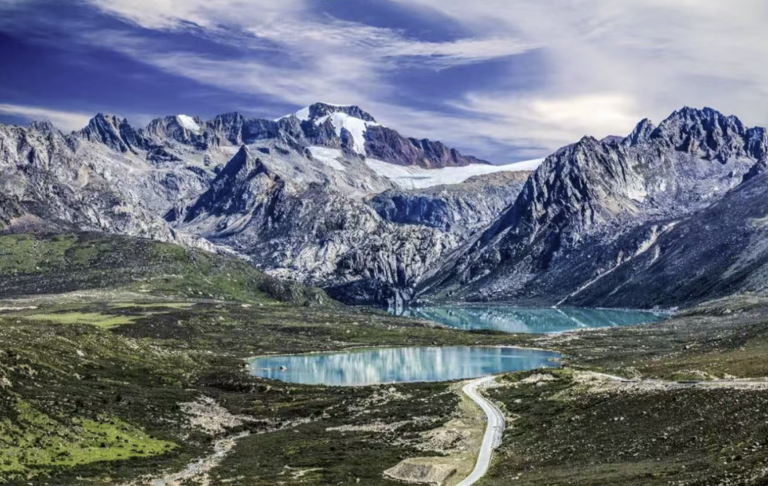 暑假游玩必去的6个地方，一定要收藏好，总有一个远方适合你！