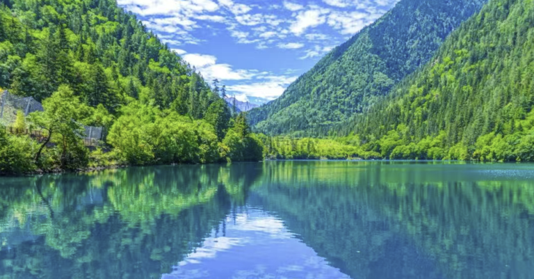 人这一辈子一定要去一次四川！这才是四川最美最值得去的10个地方