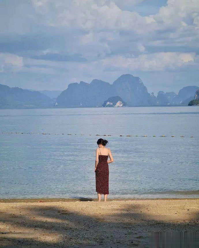 解锁背影照的8种拍法，不想露脸拍美照，就要这么拍