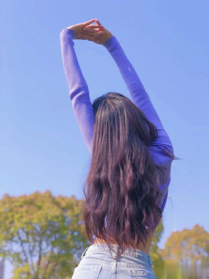 解锁背影照的8种拍法，不想露脸拍美照，就要这么拍