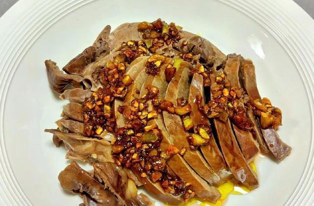 心脏决定寿命！建议中老年：生活别太节俭，8种护心食物该吃就吃