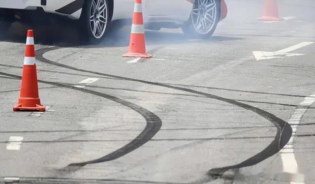 开涡轮增压车注意这8条，否则车子提前大修！