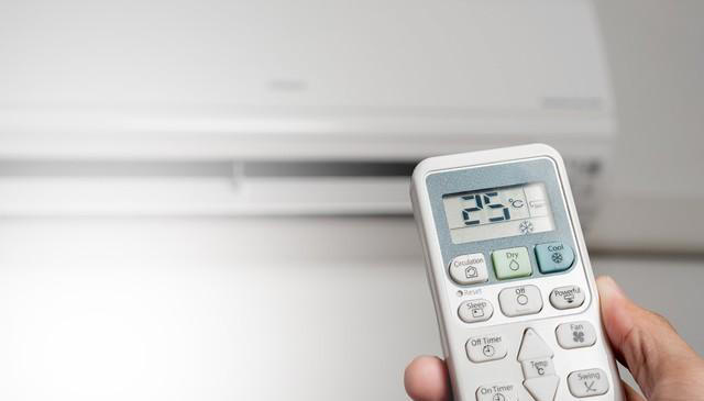 空调开28度，一晚上会消耗多少电？师傅终于说出实话，多亏提醒