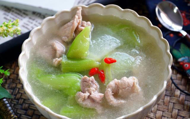 三伏天，我家常做这5种汤，三天两头煮一锅，比骨头汤更受欢迎