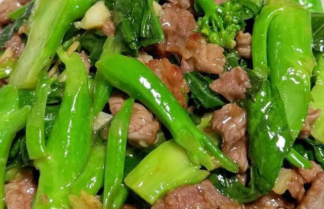 大鱼大肉吃腻了，可以尝试一下八种荤素菜，清爽好吃，健康不油腻