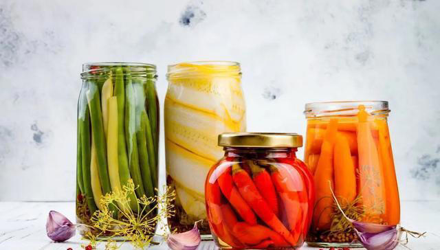 高血压朋友，谨记早起四不宜，平时五不吃，血压稳定更健康！