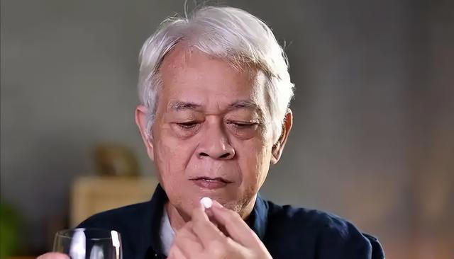 劝告：肝脏欠佳的人，无论有无治疗，4类食物要多吃，养护肝功能