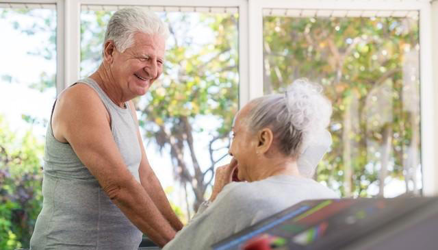 人老了才明白，最高级的养生，不是锻炼和睡觉，而是做好这三件事