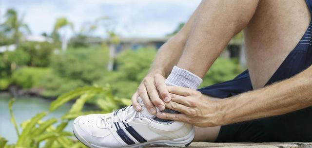 步行有哪些好处？每天走多少步为佳？研究发现，步数和年龄有关？