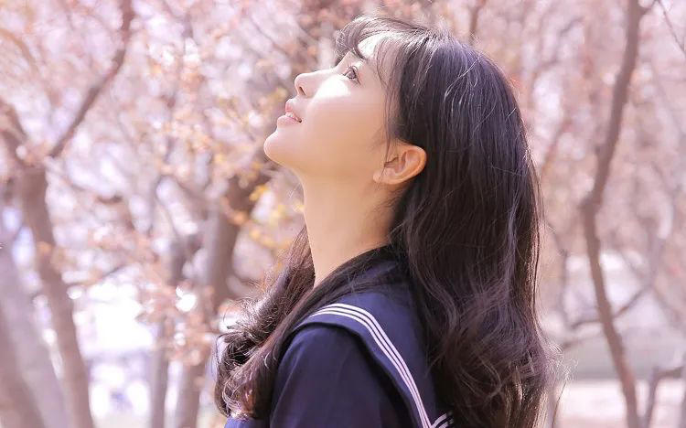 边界感很强的女人，通常会有的3种特质，很不简单