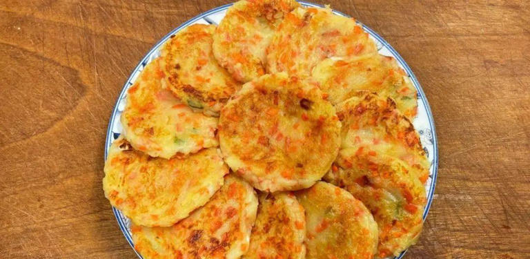 土豆饼这样做法太好吃了，香甜软糯又酥脆，出锅直流口水，真美味