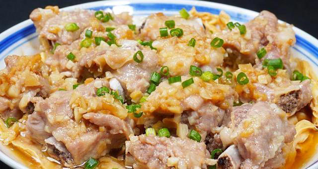 省心的懒人菜，上锅蒸一蒸就出锅，营养健康又好吃，赶快收藏！