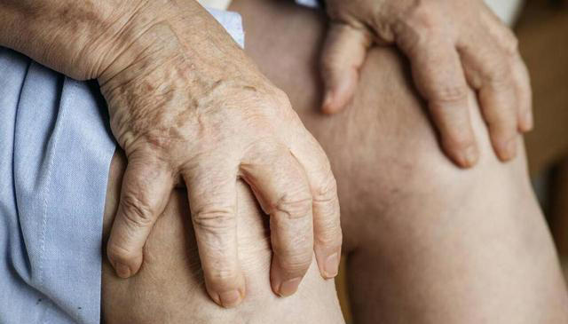 餐桌上的“嘌呤大户”，比红肉、海鲜还要高！这3类食物都得少吃