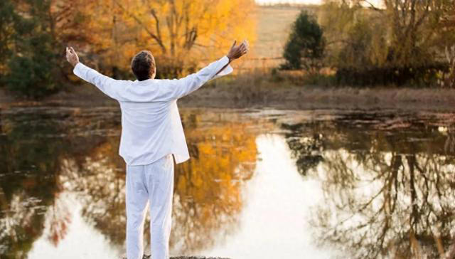 最简单的长寿运动？连内脏都锻炼到了，医生都在做！