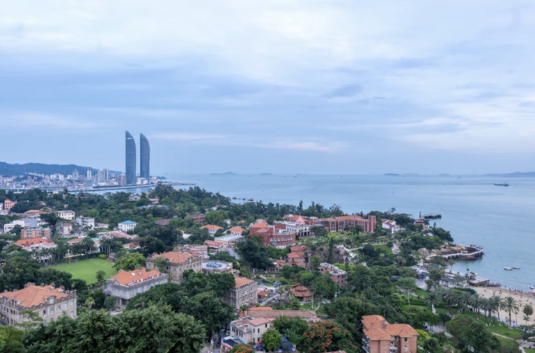 国内最适合老人旅游的10个目的地，再去看看祖国的大好河山，你都去过了吗？