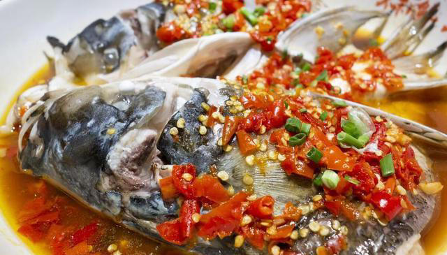 鱼这样做，不仅肉质鲜嫩，营养价值特别高，常吃还有助于降低血脂