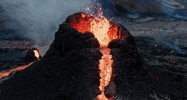 黄石火山随时爆发，地球或迎十年寒冬，你家准备好了吗？