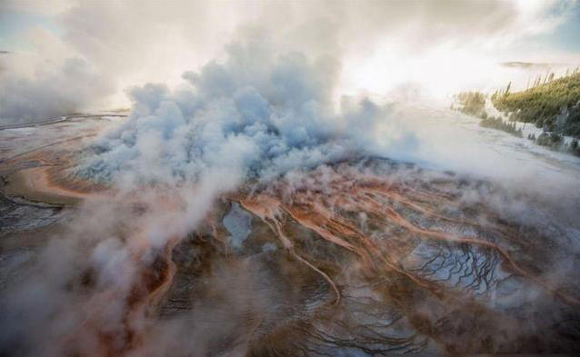 黄石美景藏杀机，4万原子弹威力，人类能撑多久？