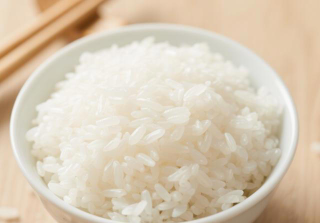 “升糖大户”被揪出，不是米饭！医生提醒：很多人不听劝，每天都在吃