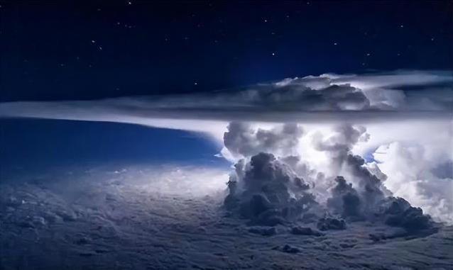 地球位置太完美，太阳系像被设计，生命真是巧合？