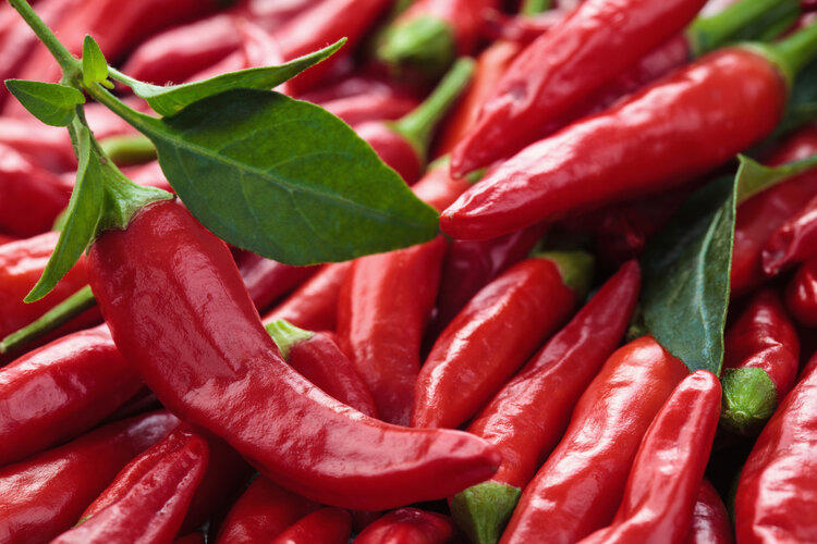 无辣不欢，长期吃辣椒的人，身体会发生什么变化？