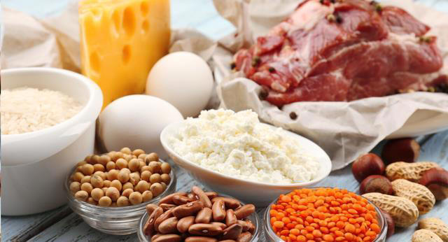 上了年纪，肌肉流失得到底有多快？不想老了干瘪，2件事得常做