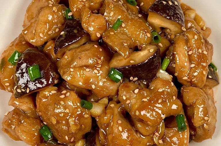 蛋白质是生命的基础，建议八道高蛋白美食收藏好，越吃越健康